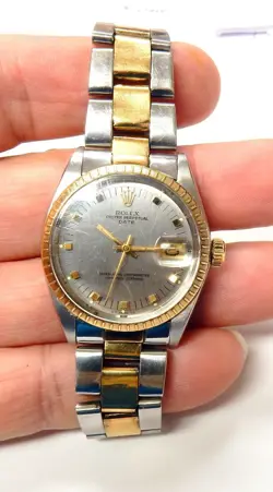 SILVER DIAL RUNS