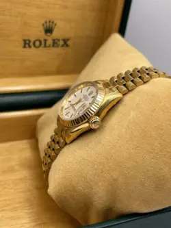 LADIES PERPETUAL