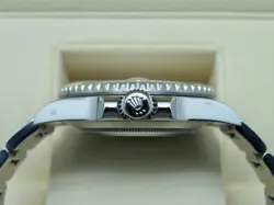 Rolex Submariner Hulk 116610LV 40mm C.2010-2016 with Box Hangtag &  Service Card