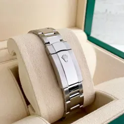 SILVER DIAMOND BEZEL