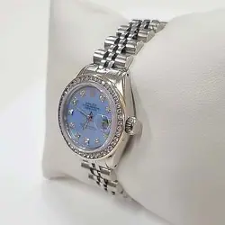 W/ BLUE DIAMOND