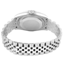 DIAMOND DIAL BEZEL.