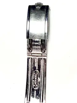 1603 SILVER OYSTER