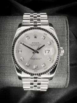 W/ FLUTED BEZEL.
