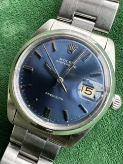 WATCH OC 558
