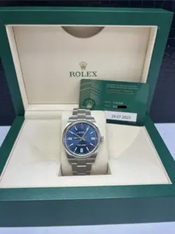ROLEX OYSTER PERPETUAL 124300 SILVER OYSTER BRACELET BLUE DIAL BOX AND PAPERS