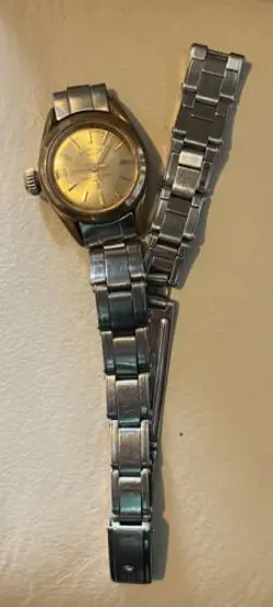 WATCH OYSTER CASE