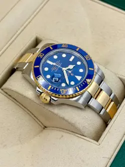 TWO-TONE BLUE DIAL