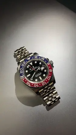 ROLEX GMT-MASTER II PEPSI 126710BLRO