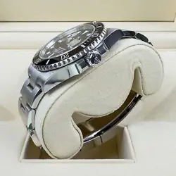 ROLEX SUBMARINER 126610