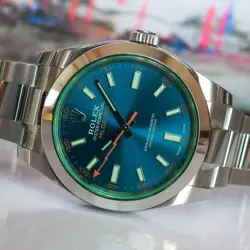 UNWORN Z-BLUE DIAL