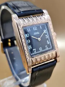 1940'S WRISTWATCH
