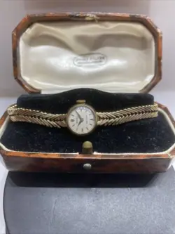 LADIES VINTAGE 9K GOLD ROLEX PRECISION MANUAL WIND WATCH WITH RETAILERS BOX