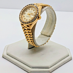 WATCH EXTREMELY