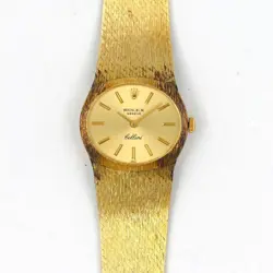 DRESS WRISTWATCH OVAL