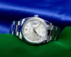 W/GOLD BEZEL