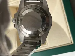 BEZEL DIAL BOX