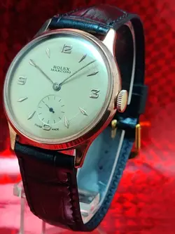 CHAMPAGNE 1940 WRISTWATCH