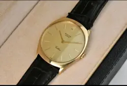 YELLOW GOLD 31X36MM