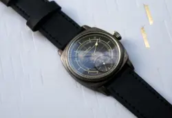 WRISTWATCH NEW