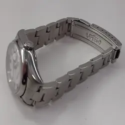 HOLES WHITE