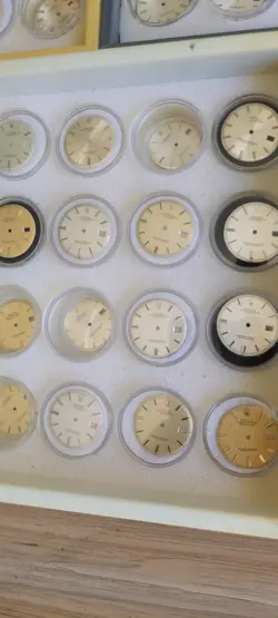 100% original Rolex lot 300 Rolex dials,1601/3 and 16013/4,all great condition
