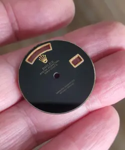 GENUINE DIAL