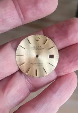 DIAL PRETTY!