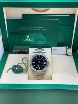 2021 ROLEX OYSTER PERPETUAL 41 (REF: 124300) BLACK DIAL BOX & PAPERS