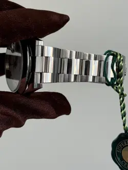 126300 MEN'S WATCH