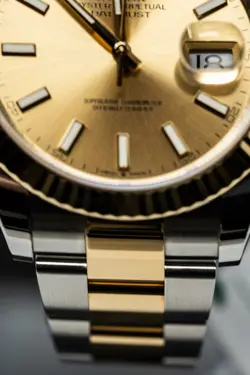 ROLEX DATEJUST 126333 GOLD AND SILVER OYSTER BRACELET WITH GOLD BEZEL