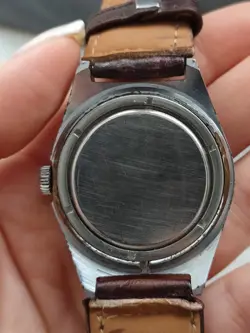 USSR WATCH DATE