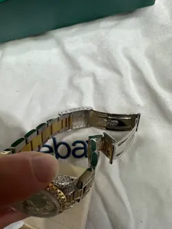 ICED-OUT DIAMOND