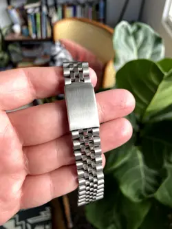 Rolex Date (1967) - Engine Turned Bezel 1501 (w/ JUBILEE Bracelet!)