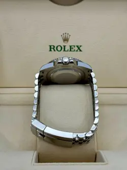 2022 ROLEX GMT-MASTER II “BATGIRL” 40MM 126710BLNR JUBILEE