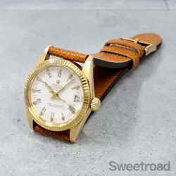 6827 WHITE