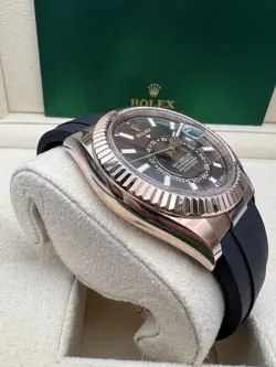 Rolex Sky-Dweller 42mm 326235 18K Rose Chocolate Dial Oysterflex Box Papers
