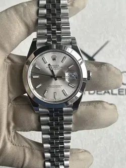 ROLEX DATEJUST 126300 SILVER JUBILEE BRACELET WITH SILVER BEZEL 2022 COMPLETE