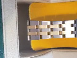 QUARTZ MEN'S WATCH_844380