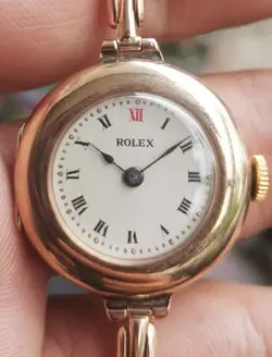 WATCH 9CT LADIES