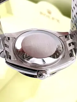 BEZEL DIAMOND DIAL