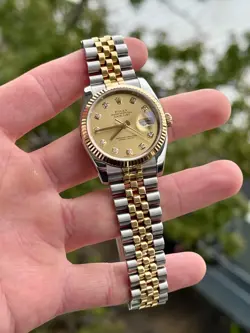 116233 CHAMPAGNE DIAMOND