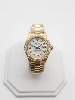 WHITE PRESIDENT WATCH