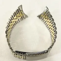 MOUNTING WIDTH