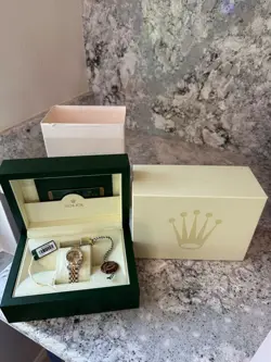 LADIES ROLEX DATEJUST 26MM WATCH WITH 18KYG AND SS JUBILEE BAND