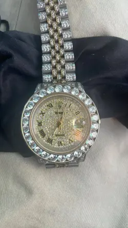 CUSTOM DIAMOND