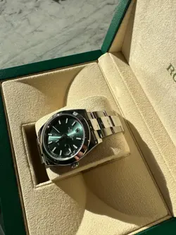 DATEJUST-GREEN