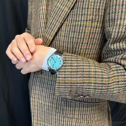 VINTAGE ANTIQUE BLUE