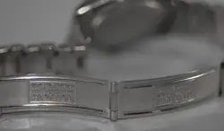 SELF-WINDING 34MM WATCH