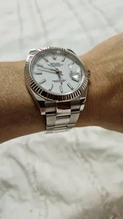 ROLEX DATEJUST 126334 SILVER OYSTER BRACELET WITH FLUTED WHITE GOLD BEZEL